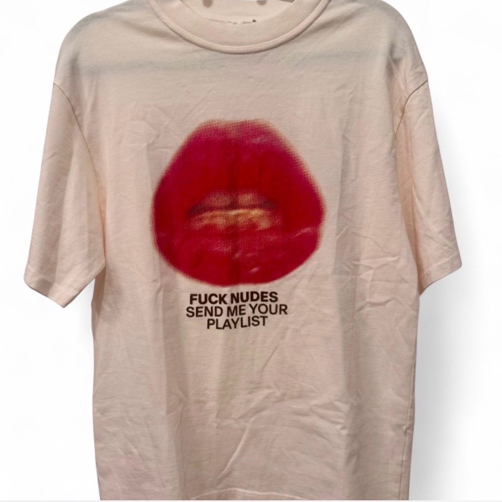 NWT Galentine’s Day T-Shirt with Red Lips Graphic